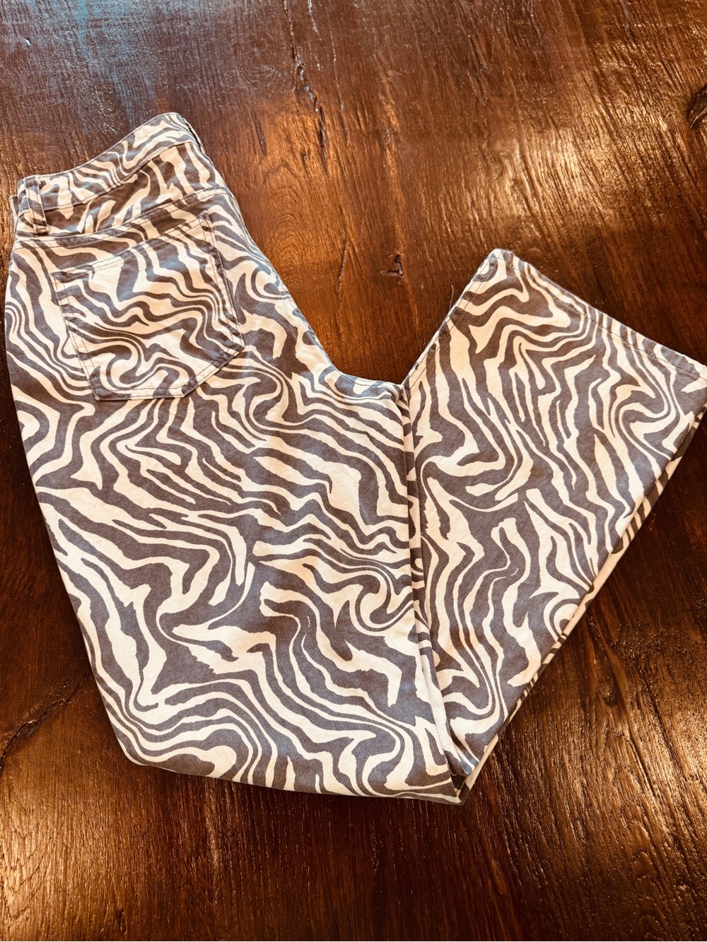 ASOS Design Gray White Abstract Zebra Print Straight Leg Jeans 30x32